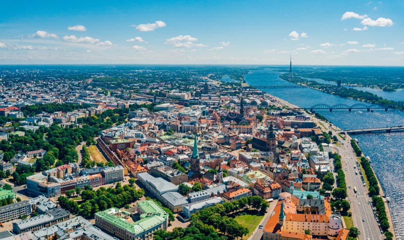 2 juillet 2018 Riga, Lettonie Vue aérienne de la ville de Riga - capitale de la Lettonie image stock 2 juillet 2018 Riga, Lettonie Vue aérienne de la ville de Riga - capitale de la Lettonie image stock