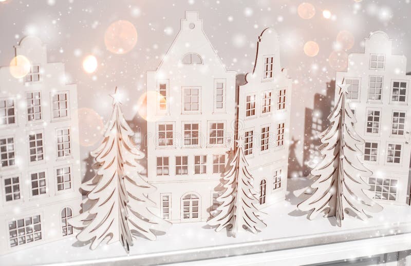 Julbakgrund av pappers- garneringar Sammansättning för Xmas och för lyckligt nytt år royaltyfri fotografi