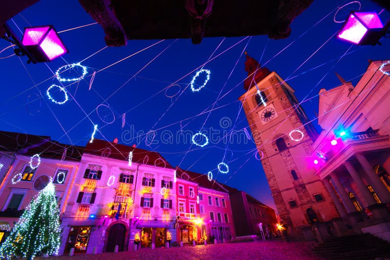 Julgarnering, Ptuj, Slovenien royaltyfri fotografi Julgarnering, Ptuj, Slovenien royaltyfri fotografi