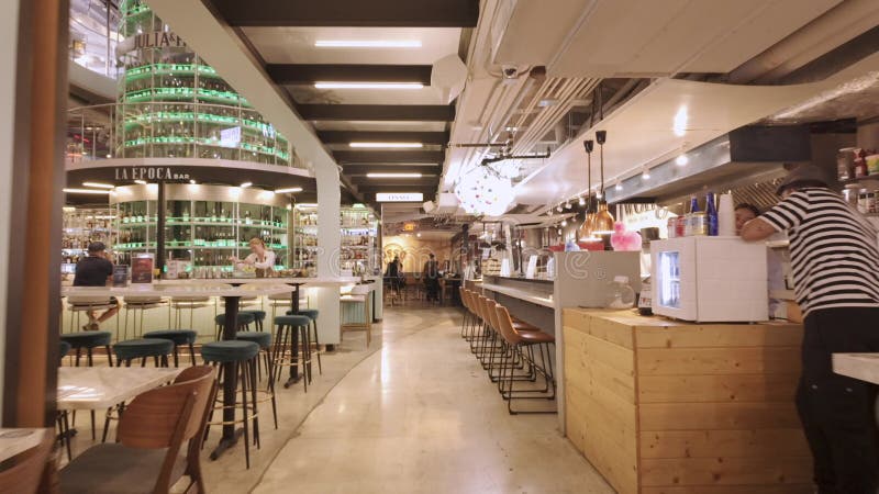Julia y henry food court centro miami tour de senderismo interior 2024