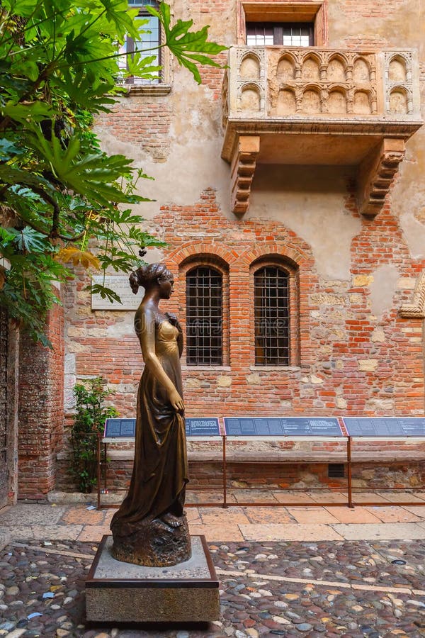 Juliet staue i Verona, Italien
