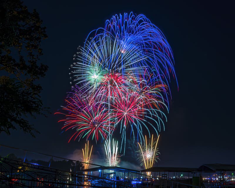 July 4th, 2022, Duck Creek Fireworks Display on Grand Lake, Oklahoma