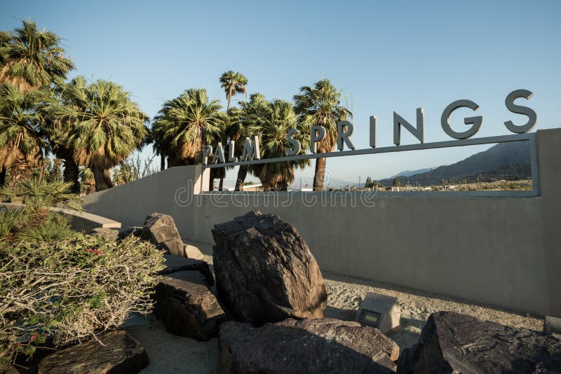 A sign at the Palm Springs visitors center welcomes tourists