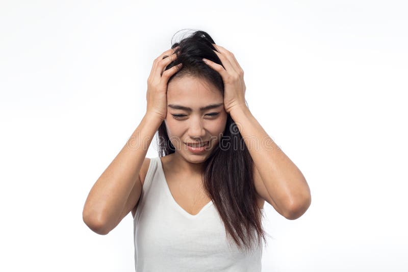 Junge Frau, die Kopfschmerzen auf Weiß hat stockfoto Junge Frau, die Kopfschmerzen auf Weiß hat stockfoto