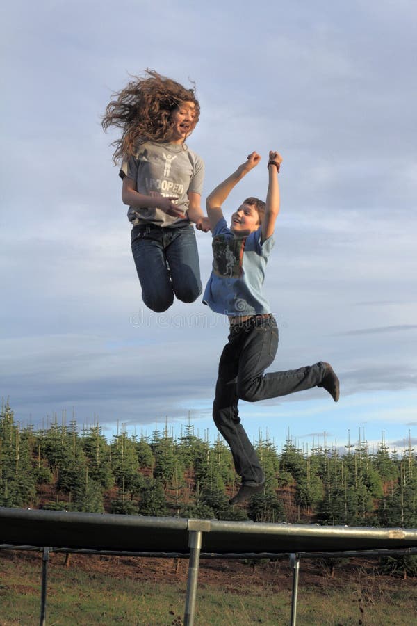  Junge Pullover lizenzfreie stockbilder