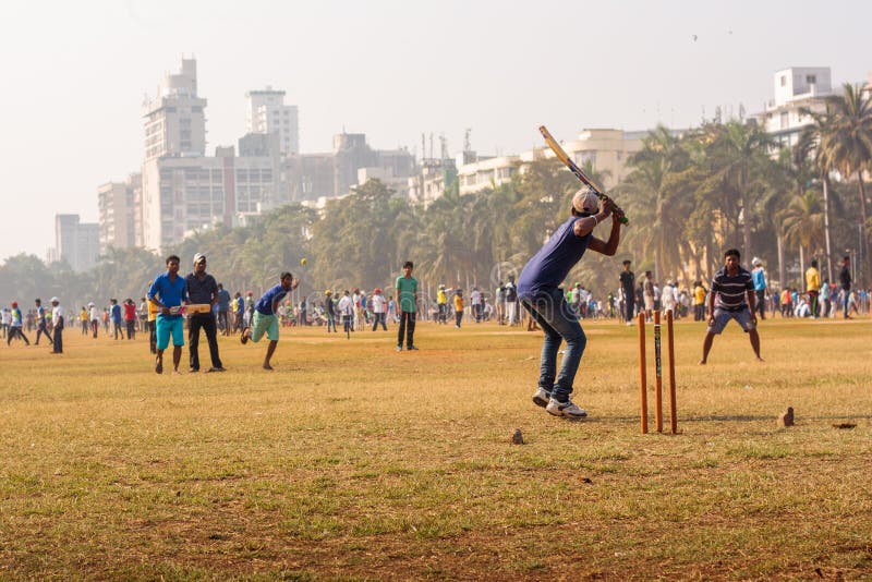 Jungen, Die Kricket Spielen Redaktionelles Stockbild Bild von stümpfe, dezember 90156929