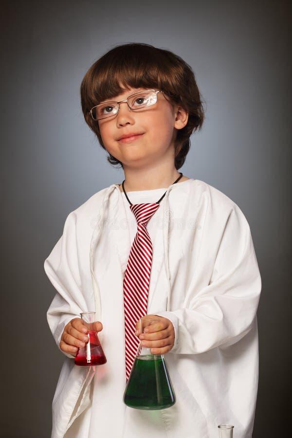 Jungenträume des Werdens ein Chemiker stockfotos Jungenträume des Werdens ein Chemiker stockfotos