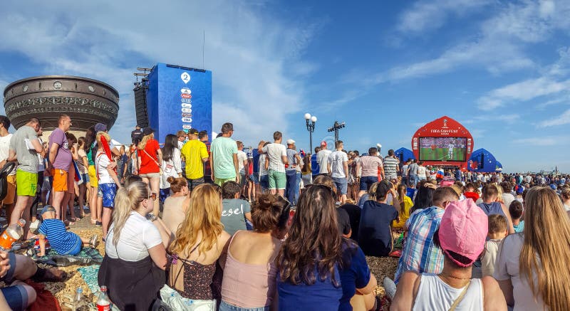 Juni 2018, Russische Federatie, Tatarstan, Kazan Ventilator fest gebied 1/8 voetbalwereldbeker royalty-vrije stock foto Juni 2018, Russische Federatie, Tatarstan, Kazan Ventilator fest gebied 1/8 voetbalwereldbeker royalty-vrije stock foto