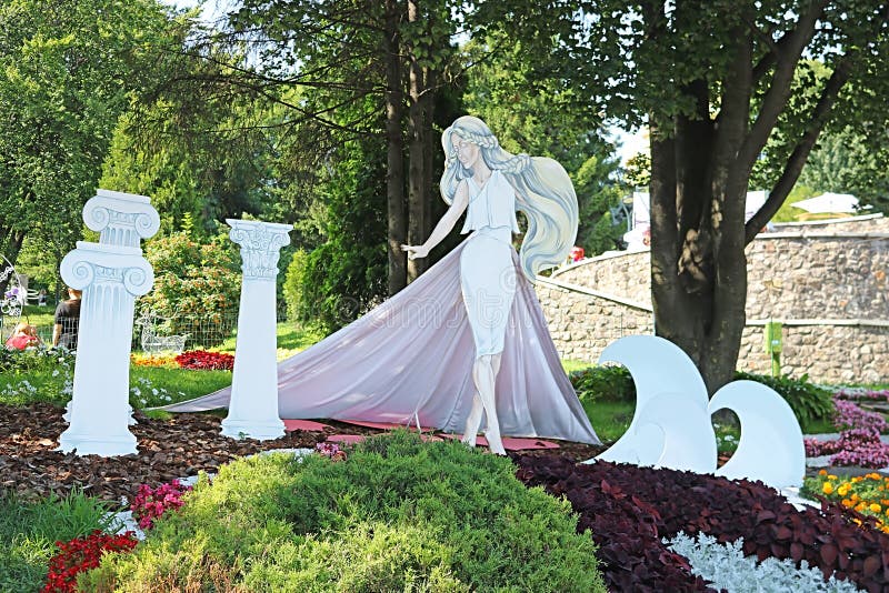 14-28 juni vid blomsterutställningen i Spivoche Pole under namnet Flower Hellas, Kiev, Ukraina royaltyfria bilder 14-28 juni vid blomsterutställningen i Spivoche Pole under namnet Flower Hellas, Kiev, Ukraina royaltyfria bilder