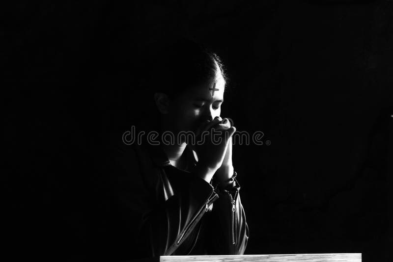 Woman Hand Writing Miercoles (Wednesday In Spanish) With Black Marker On  Visual Screen. Isolated On Nature. Business Concept. Stock Photo Stock  Photo, Picture and Royalty Free Image. Image 70571974.