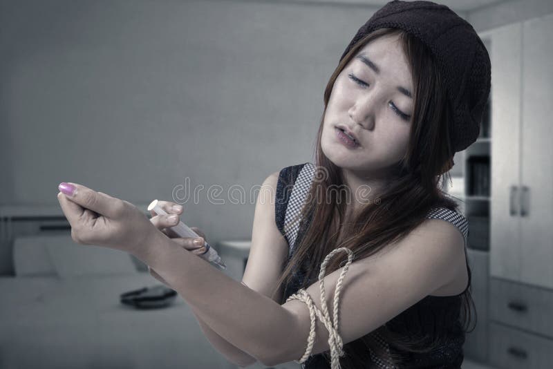 Junkie Drug Teenage Girl Using Narcotic Stock Image Image 51733275