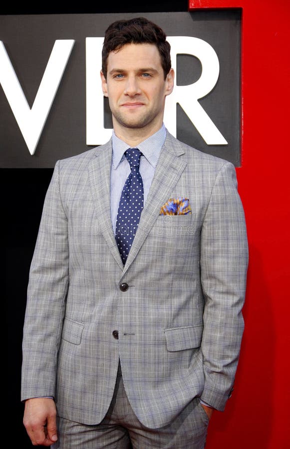 Justin Bartha