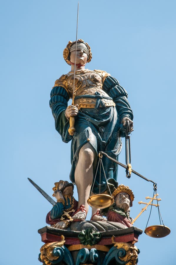 justitia-monument-bern-swiss-35706472.jp