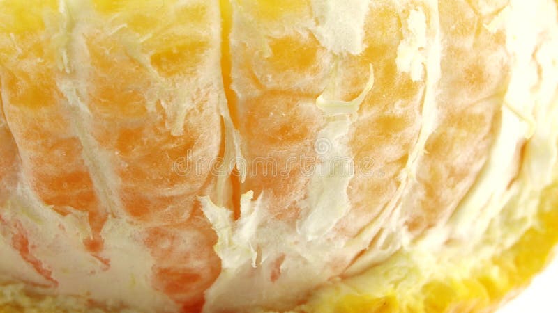 4k macro photo de fruit orange navel et rotative perdre fraîchement agrumes orange blanc sol 4k uhd vidéo banque de vidéos