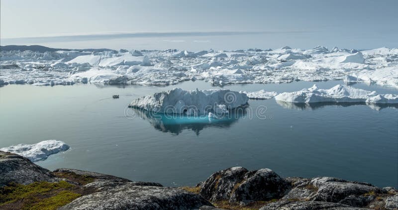 4k Timelapse Video clip di Icefjord nel paesaggio di Iceberg Groenlandia di Ilulissat icefjord con giganti icebergs Pesca