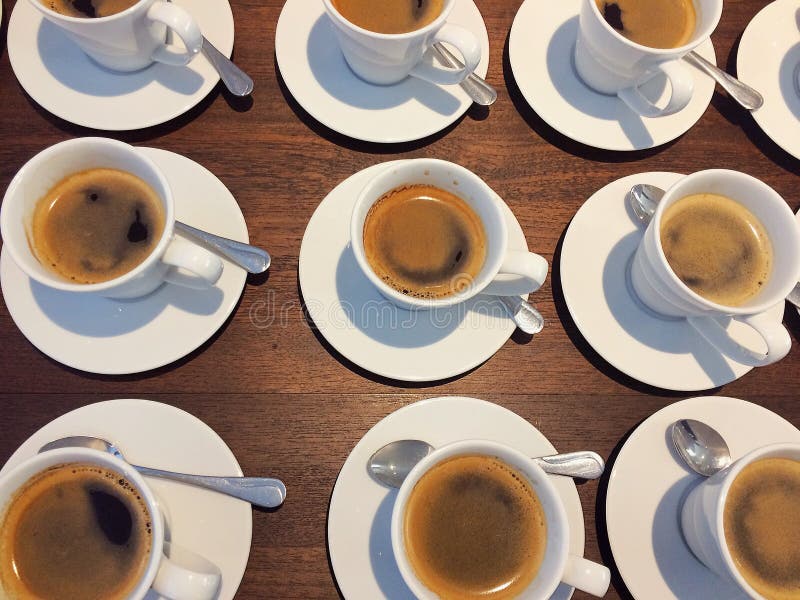 Kaffe på seminariumdagen, tid för kaffeavbrott med kopieringsutrymme och som använder för allt, om du önskar