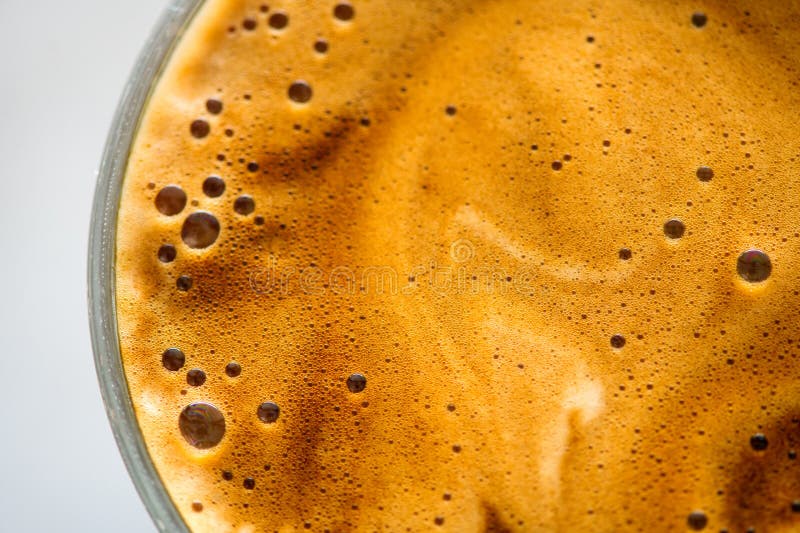 Kaffeetasse von oben Espresso Schaumstoff Textur cremiger Kaffee reich frisch gebrüht Tasse heiße Latte vektor abbildung