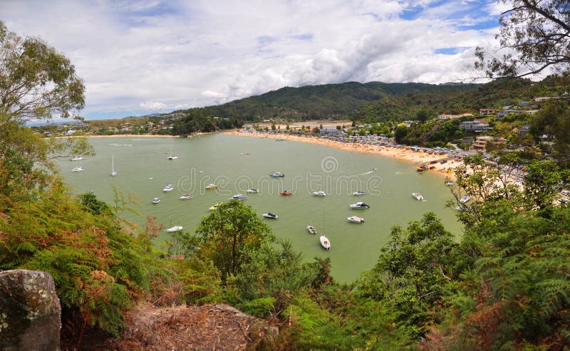Panorama des Kaiteriteri-Strandes, Neuseeland stockbild