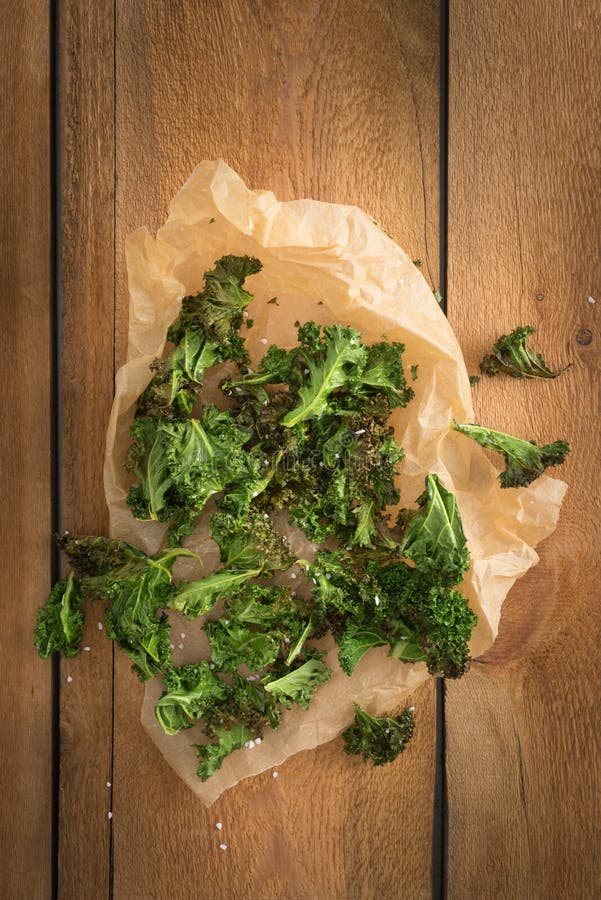 Kale chips with sea salt stock photo. Image of organic 66194832