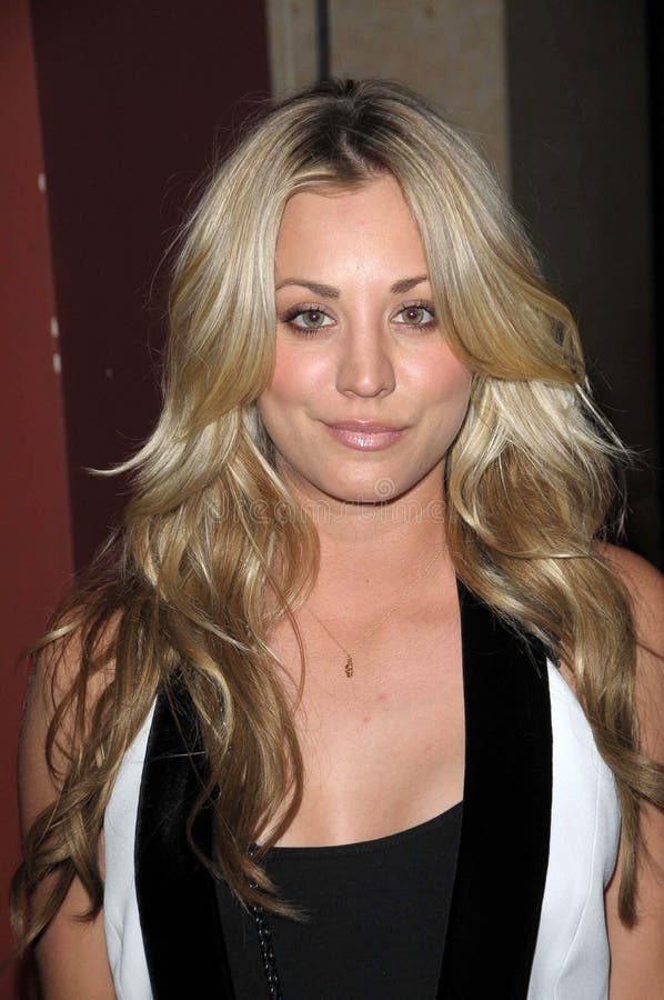 Kaley Cuoco Free Nude Celebs Kaley Cuoco Celebrity Naked Pics Img The