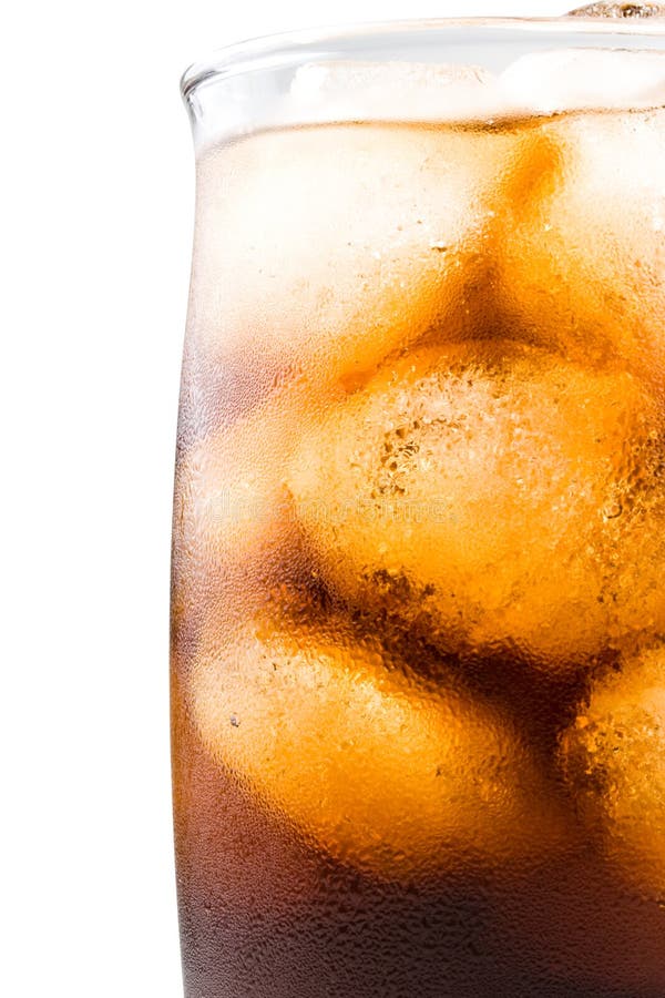 kall mousserande is för cola arkivbild kall mousserande is för cola arkivbild