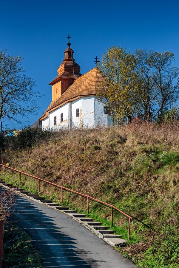 Dřevěný artikulární kostel