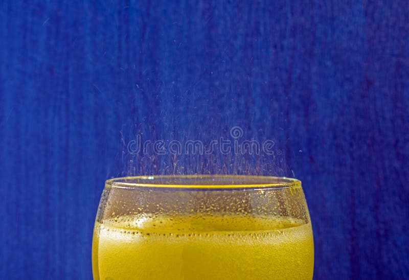 Kaltes Auffrischungsgetränk stockfotografie Kaltes Auffrischungsgetränk stockfotografie