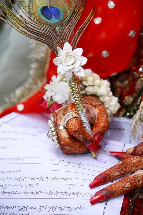 Muslim Signing Wedding Stock Photos - Free & Royalty-Free Stock Photos from  Dreamstime