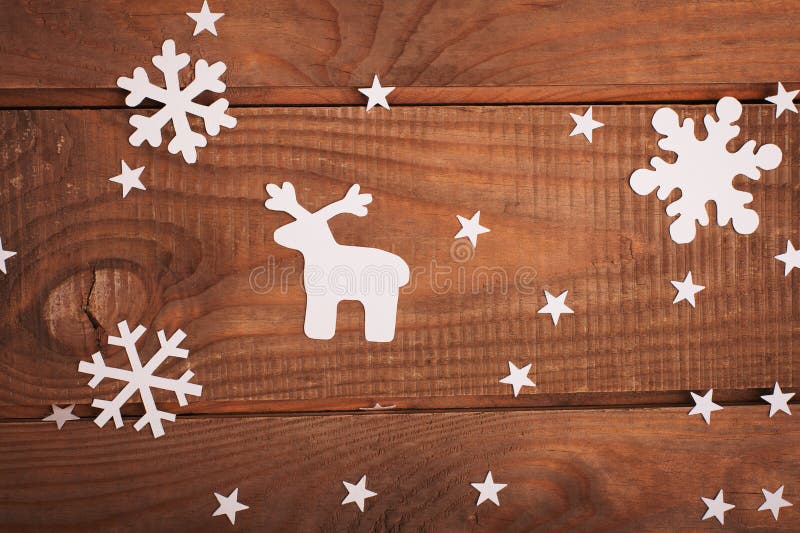 Kartendekorationen der frohen Weihnachten in der Papierausschnittart lizenzfreie stockfotografie Kartendekorationen der frohen Weihnachten in der Papierausschnittart lizenzfreie stockfotografie