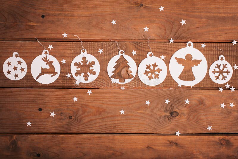 Kartendekorationen der frohen Weihnachten in der Papierausschnittart stockbilder Kartendekorationen der frohen Weihnachten in der Papierausschnittart stockbilder