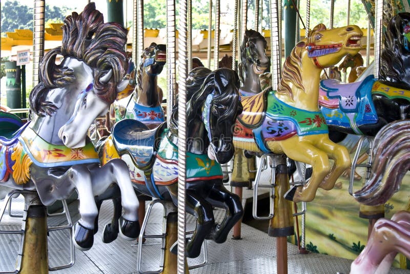 karusellparktema arkivbild karusellparktema arkivbild