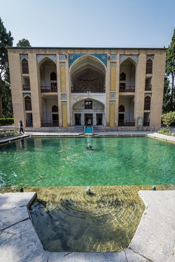 Fin Garden, Historical Persian Garden in Kashan, Iran Editorial Image ...