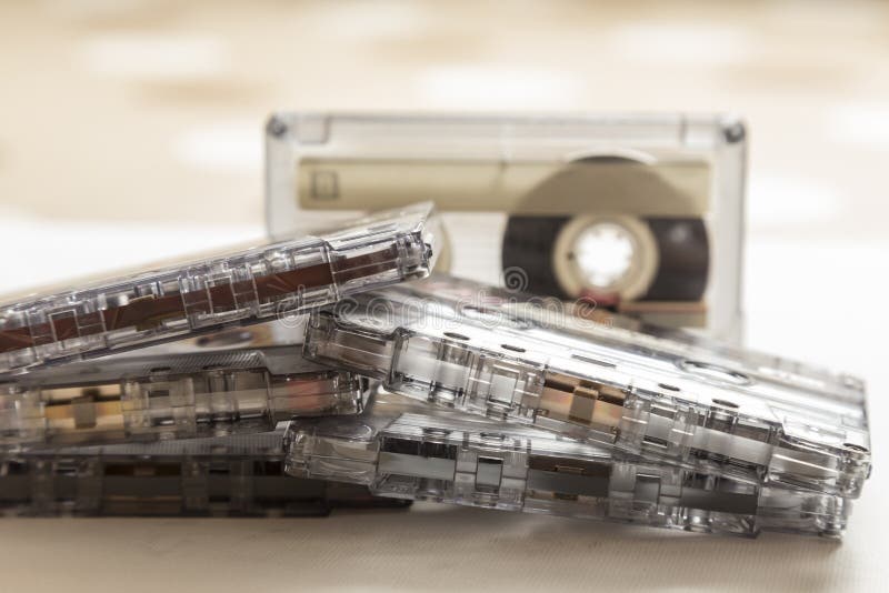 Kassetten oben angehäuft stockfoto Kassetten oben angehäuft stockfoto