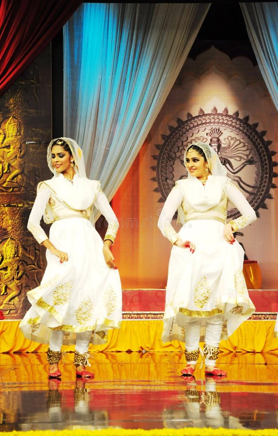 Top 90+ kathak suit best