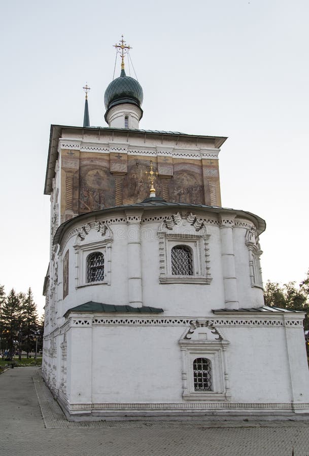 Kathedraal van Christus de redder in Irkoetsk, Russische federatie stock fotografie Kathedraal van Christus de redder in Irkoetsk, Russische federatie stock fotografie