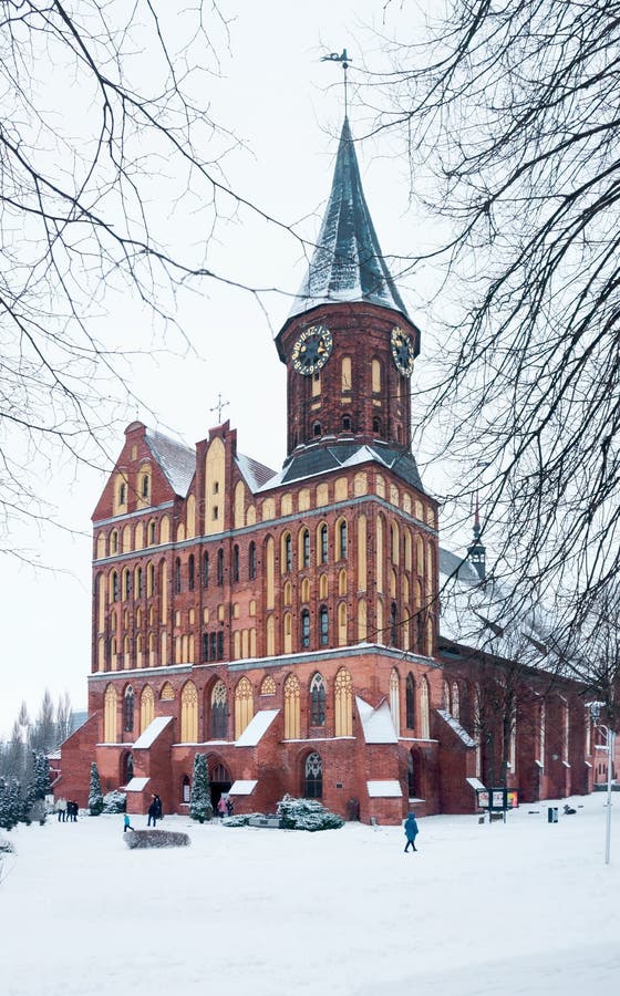 Kathedrale in Kaliningrad, WinterKathedrale unserer Dame und St. Adalbert, Ziegelgotik, Grab des Immanuel Kant stockbilder Kathedrale in Kaliningrad, WinterKathedrale unserer Dame und St. Adalbert, Ziegelgotik, Grab des Immanuel Kant stockbilder