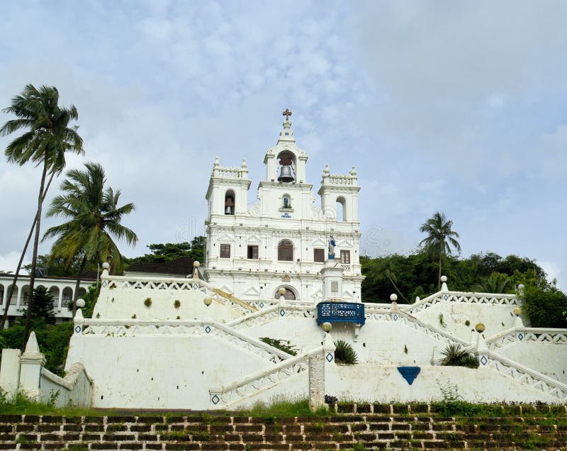 Katholische Kirche in Panjim. Goa lizenzfreie stockfotografie Katholische Kirche in Panjim. Goa lizenzfreie stockfotografie