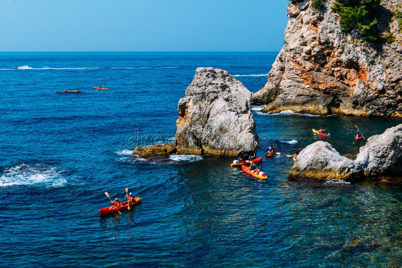 Kayak fra le rocce, Ragusa Croazia