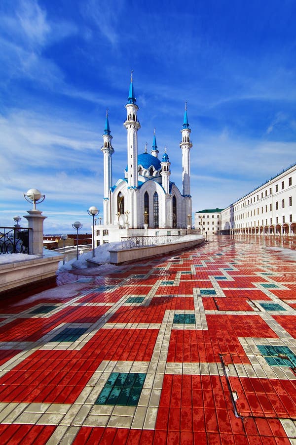 kazan Kremlin meczetu qolsharif zdjęcie stock kazan Kremlin meczetu qolsharif zdjęcie stock
