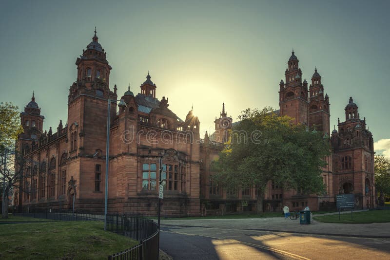 Kelvingrove Art Gallery y museo, Glasgow, Reino Unido foto de archivo Kelvingrove Art Gallery y museo, Glasgow, Reino Unido foto de archivo