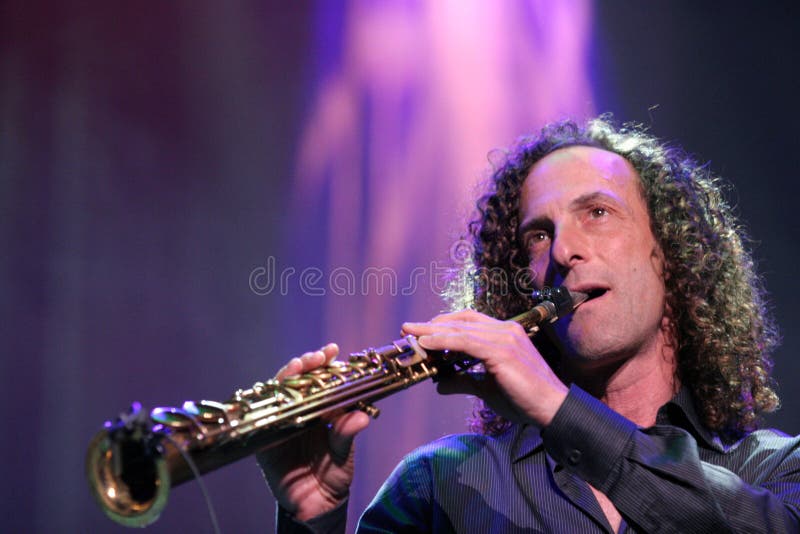 Kenny G Se Realiza En Concierto Foto editorial Imagen de productor