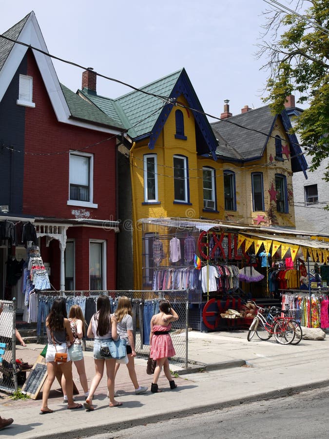 Kensington Market, Toronto editorial stock image. Image of sidewalk 20401474