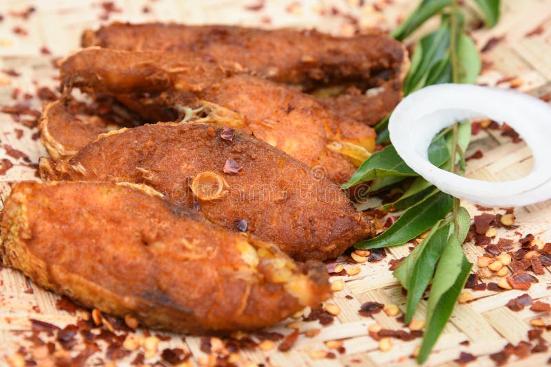 Kerala de pez rey asado a la parrilla o frito profundo fotografía de archivo