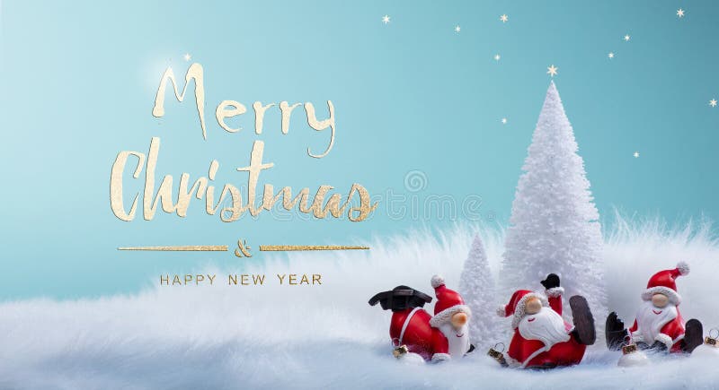 Kerstboom en de decoratieornamenten van de vakantiekerstman royalty-vrije stock foto Kerstboom en de decoratieornamenten van de vakantiekerstman royalty-vrije stock foto
