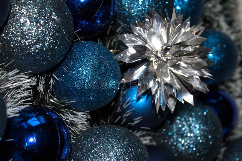 Kerstmisdecoratie en Kronen stock foto's Kerstmisdecoratie en Kronen stock foto's