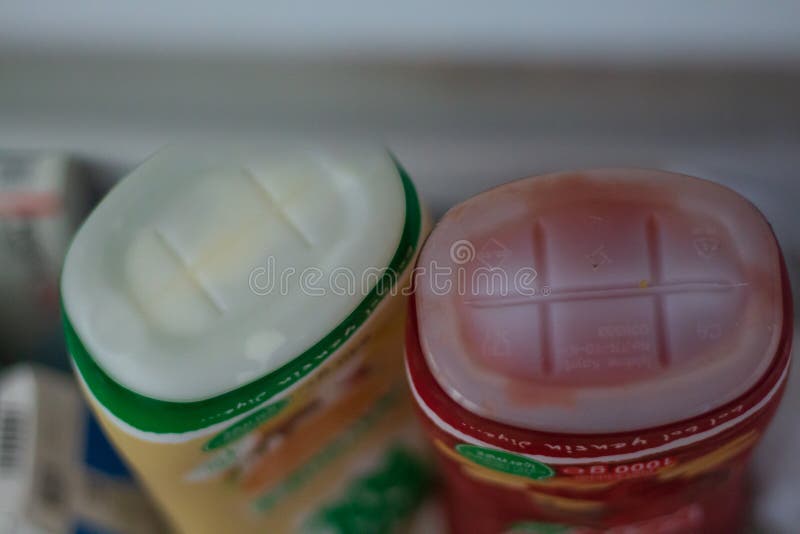 Ketchup y mayonesa foto de archivo. Imagen de carne 189503208