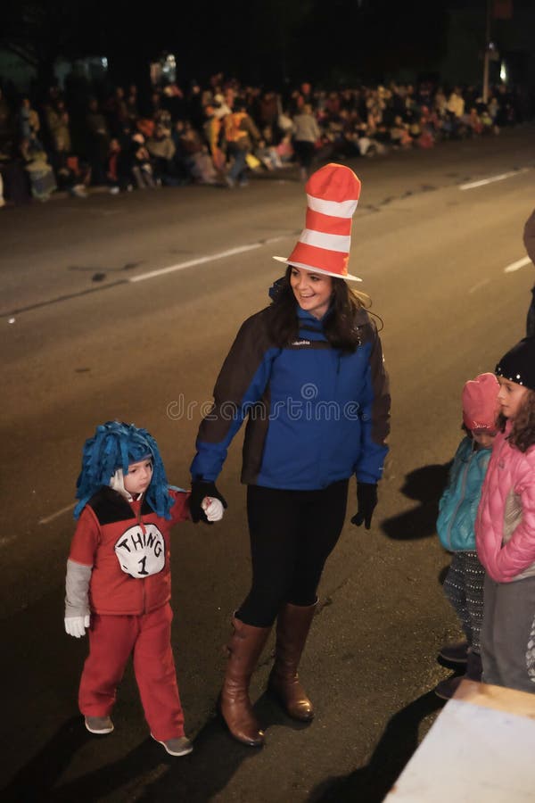 KEZI-Meteorologe Melissa Frey Mit Kindern Bei Corvallis ODER