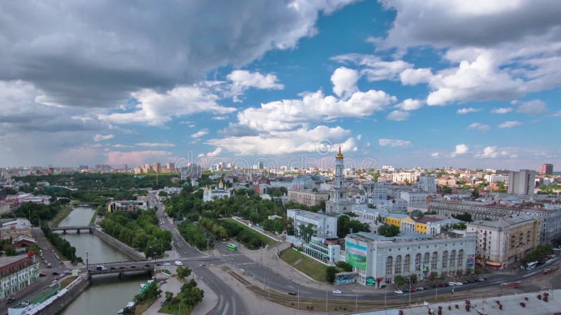 Kharkiv Stadt von oben Timelapse. ukrainisch.