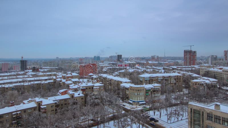 Kharkiv Stadt von über Timelapa im Winter. ukrainisch.