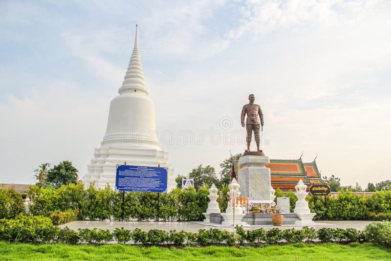 Khun Khang Lhek Monument at Wat Wang Temple, Phatthalung, Thailand ...